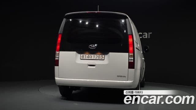 Hyundai Staria Smart, 2023 4