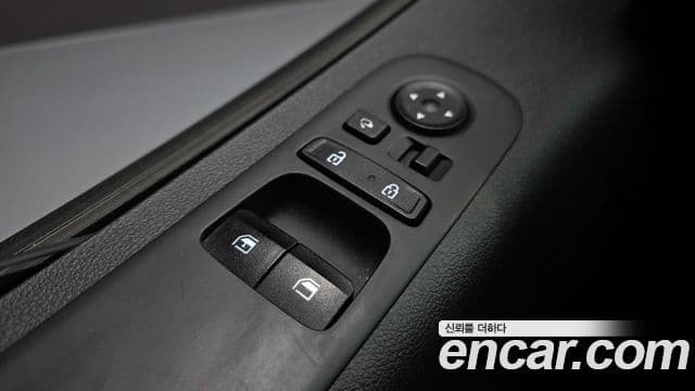 Hyundai Staria Smart, 2023 17