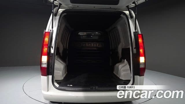 Hyundai Staria Smart, 2023 20