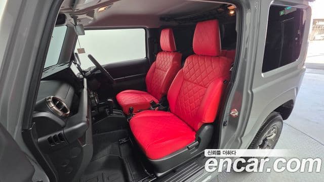 스즈키 짐니, 2025 11