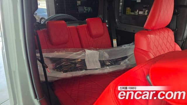 스즈키 짐니, 2025 12