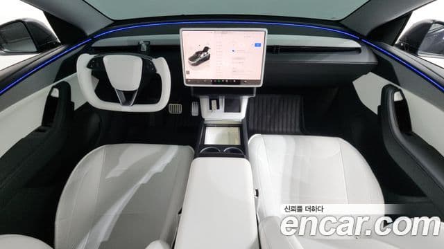 Tesla модель Y Long Range AWD, 2025 7