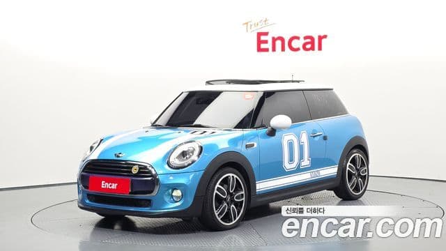 Mini Cooper D 3세대, 2016 1