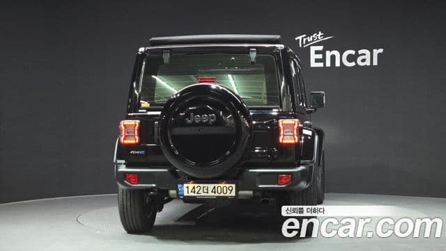 Jeep Wrangler (JL) 2.0 Overland Power top 4도어 4xe, 2021 4