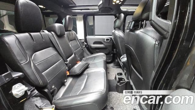 Jeep Wrangler (JL) 2.0 Overland Power top 4도어 4xe, 2021 12