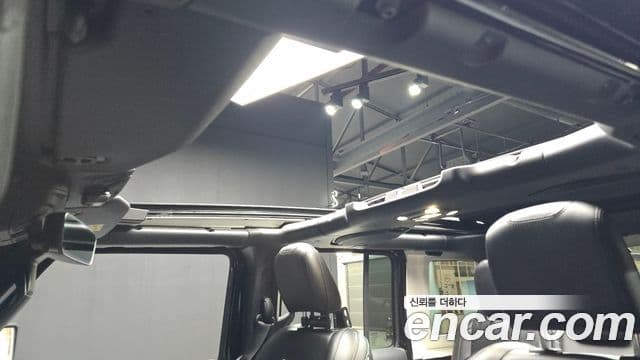 Jeep Wrangler (JL) 2.0 Overland Power top 4도어 4xe, 2021 18
