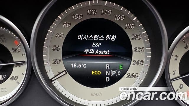 Mercedes-Benz E-класс W212 E200 кабриолет, 2014 16