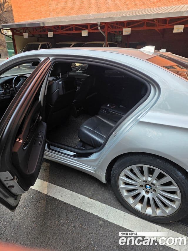 BMW 7시리즈 (F01) 740Li, 2011 9