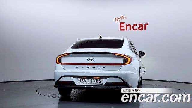 Hyundai Sonata гибрид (DN8) Modern, 2022 4