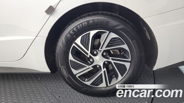 Hyundai Sonata гибрид (DN8) Modern, 2022 все фото