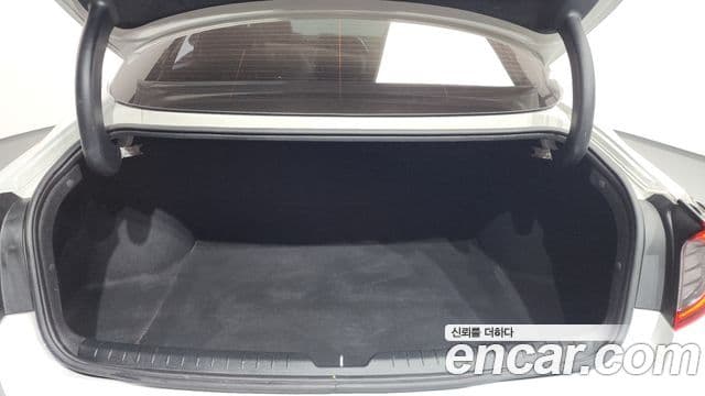 Hyundai Sonata гибрид (DN8) Modern, 2022 20