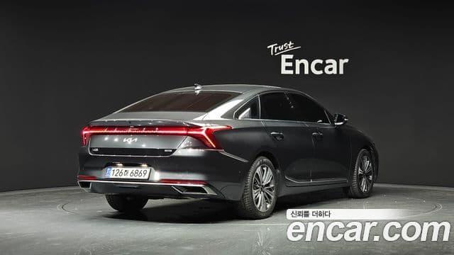 Kia K8 гибрид Signature, 2022 2