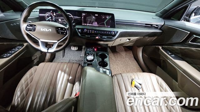 Kia K8 гибрид Signature, 2022 7