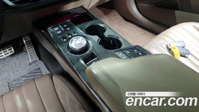 Kia K8 гибрид Signature, 2022 9