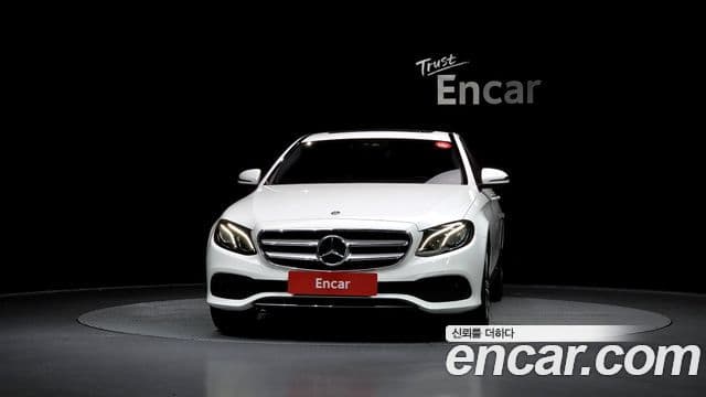 Mercedes-Benz E-класс W213 Avantgarde, 2019 3