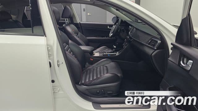 Kia K5 2세대 GT LINE, 2017 11