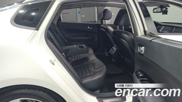 Kia K5 2세대 GT LINE, 2017 12