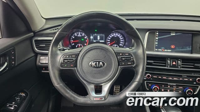 Kia K5 2세대 GT LINE, 2017 13