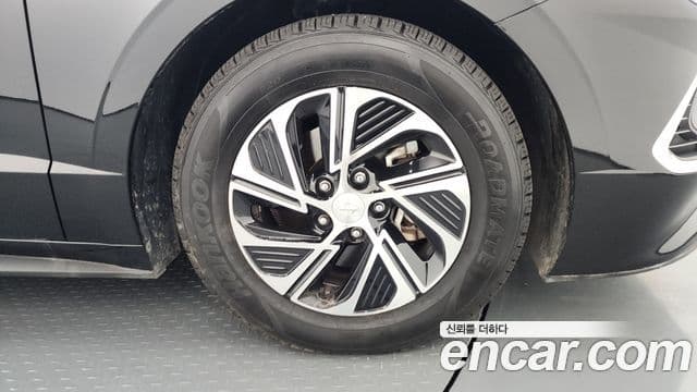 Hyundai Sonata гибрид (DN8) Modern, 2022 все фото