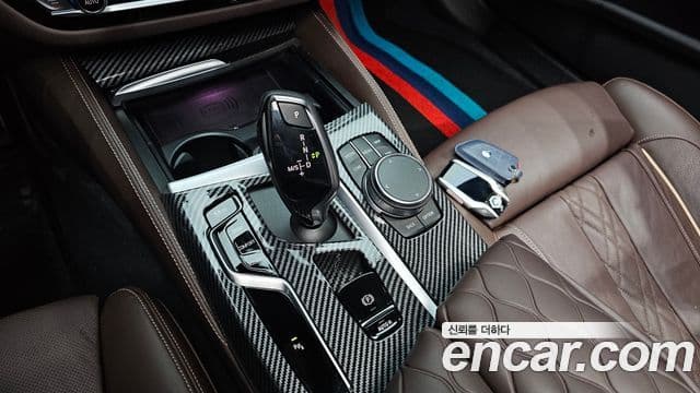 BMW 5시리즈 (G30) 530i M Sport, 2022 9