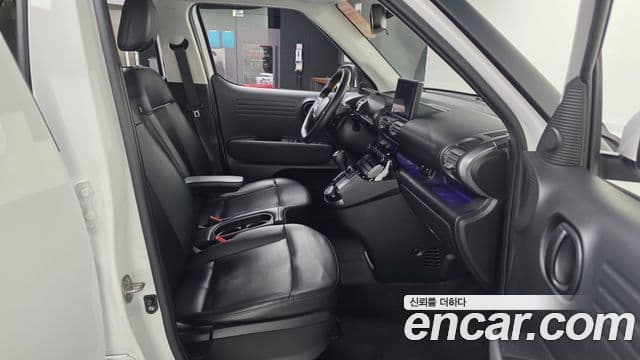 Hyundai Casper Modern, 2022 10