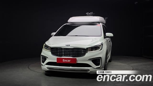 Kia The / новый New Carnival Noblesse Special, 2019 3