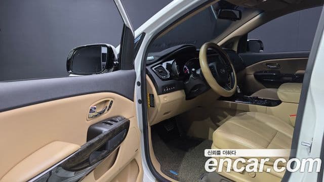 Kia The / новый New Carnival Noblesse Special, 2019 11