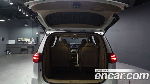 Kia The / новый New Carnival Noblesse Special, 2019 20