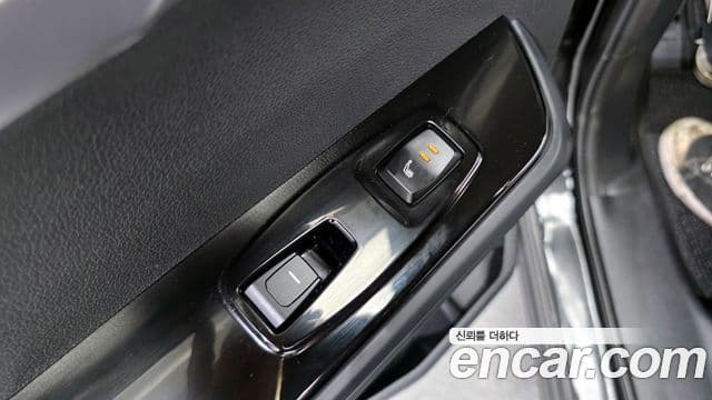 KG모빌리티(SsangYong) Torres EVX E7, 2024 19