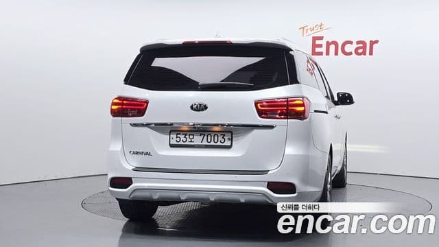 Kia The / новый New Carnival Special, 2019 4