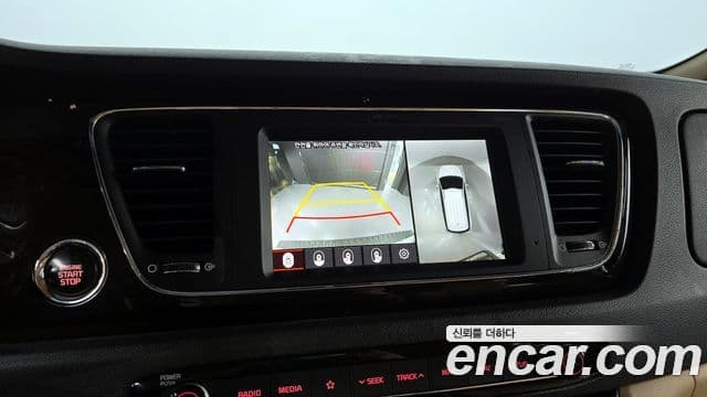 Kia The / новый New Carnival Special, 2019 14