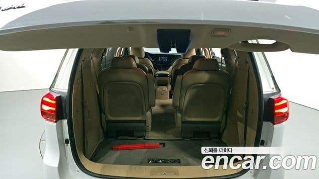 Kia The / новый New Carnival Special, 2019 20