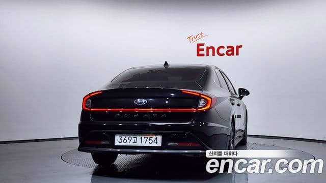 Hyundai Sonata гибрид (DN8) Modern, 2022 4