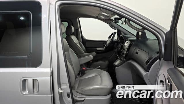 Hyundai Grand Starex CVX Premium, 2014 11