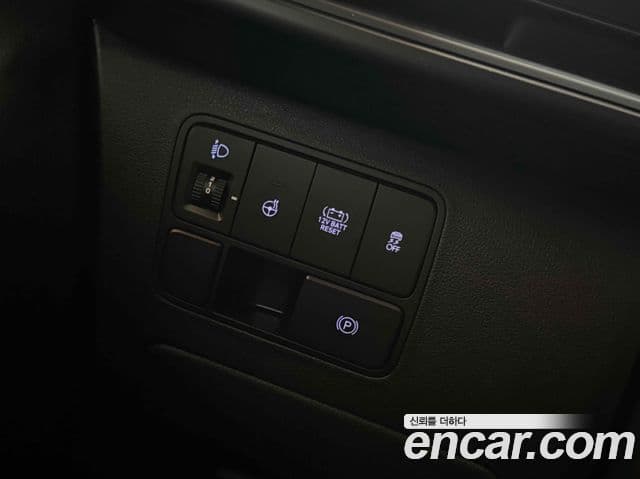 Hyundai Staria Modern, 2025 19