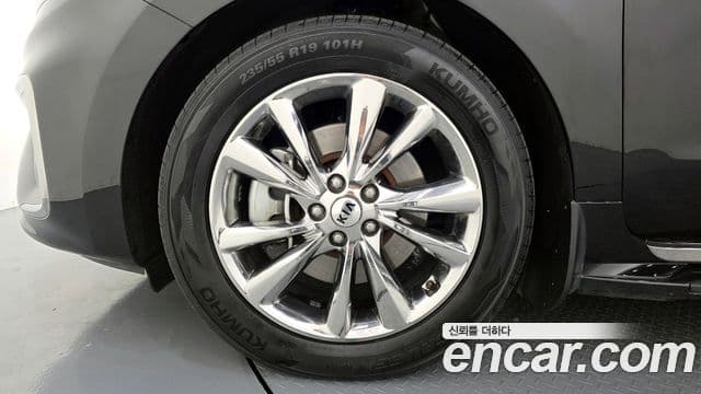 Kia The / новый New Carnival President, 2020 все фото