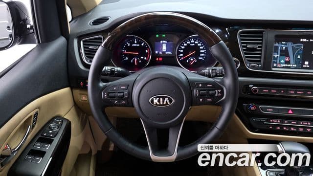 Kia The / новый New Carnival President, 2020 13