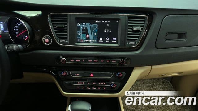 Kia The / новый New Carnival President, 2020 15