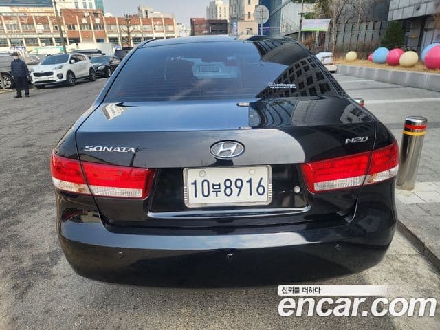 Hyundai NF Sonata Premier, 2008 4