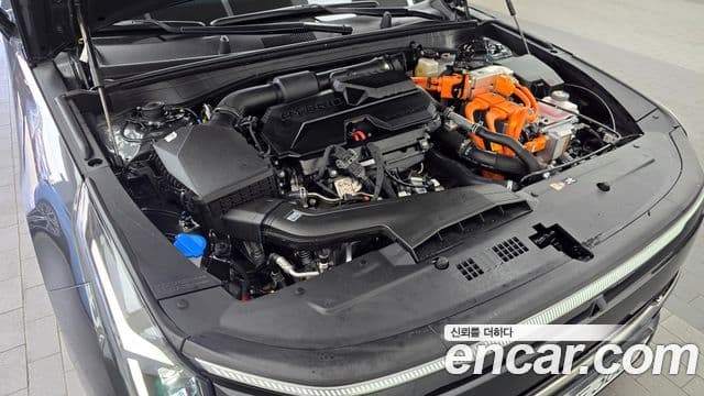 Kia The / новый New K8 гибрид Signature, 2025 6