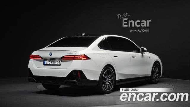 BMW 5시리즈 (G60) 520i Special Edition, 2024 2