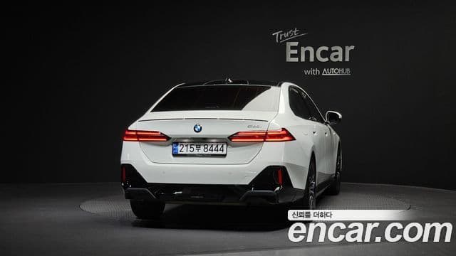 BMW 5시리즈 (G60) 520i Special Edition, 2024 4
