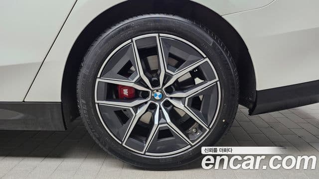 BMW 5시리즈 (G60) 520i Special Edition, 2024 все фото