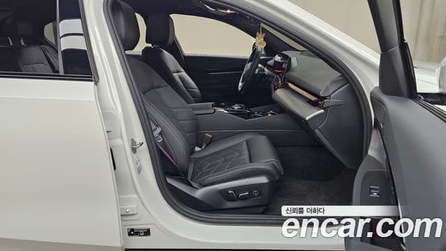 BMW 5시리즈 (G60) 520i Special Edition, 2024 11
