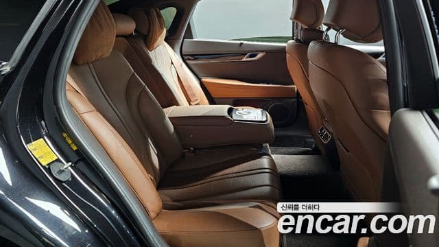 Genesis G80 (RG3) бензин 2.5 турбо 2WD, 2021 12
