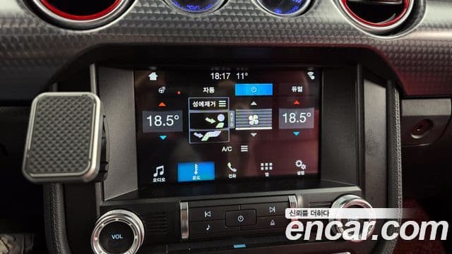 Ford Mustang купе, 2018 18