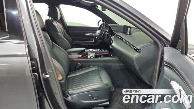 Genesis GV70, 2021 11