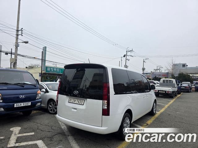 Hyundai Staria Modern, 2024 2