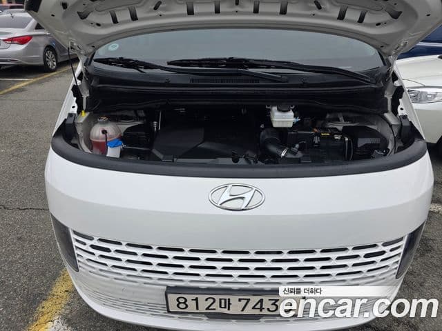 Hyundai Staria Modern, 2024 6