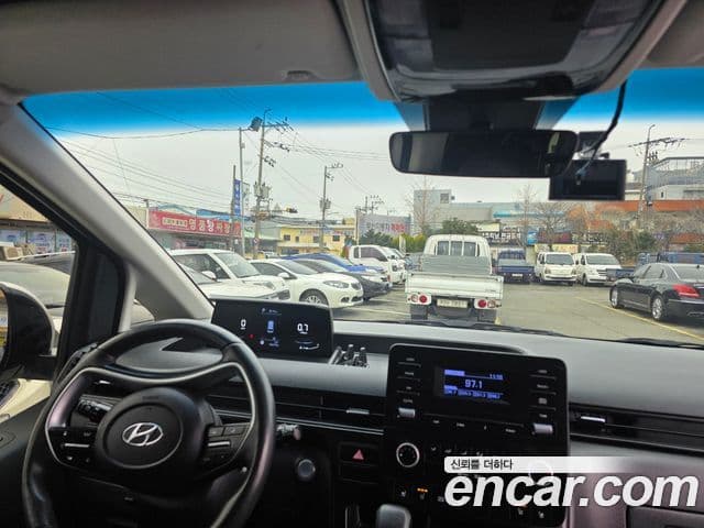 Hyundai Staria Modern, 2024 7